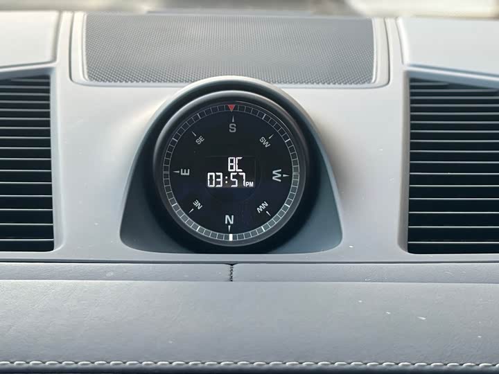 Фото 14 - Porsche Cayenne