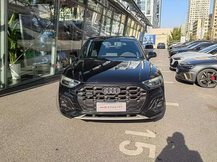Фото 3 - Audi Q5L