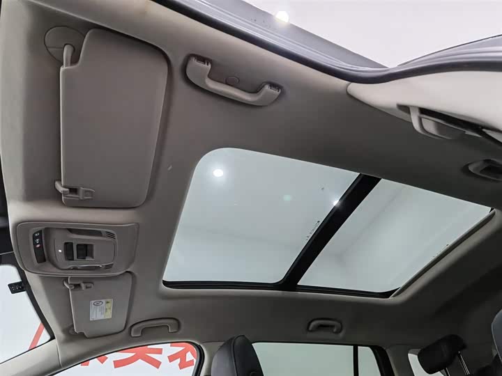 Фото 14 - Buick Envision Plus