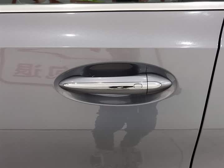 Фото 18 - Buick Envision Plus