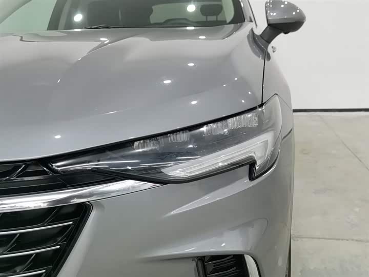 Фото 7 - Buick Envision Plus