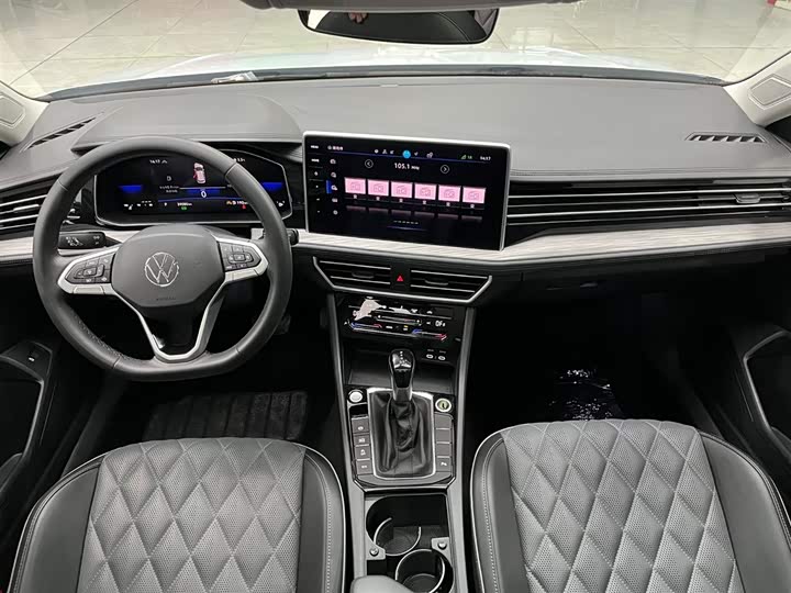 Фото 2 - Volkswagen Sagitar L