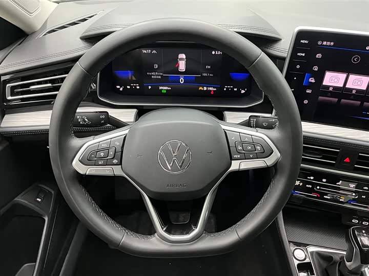 Фото 3 - Volkswagen Sagitar L