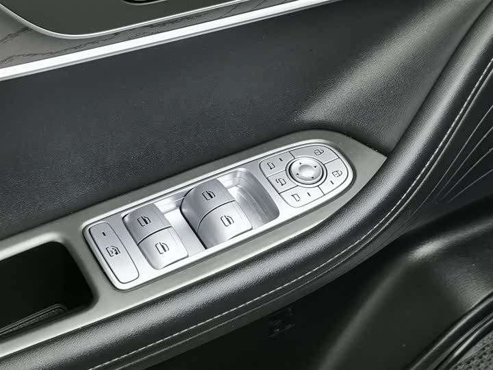 Фото 9 - Chery Tiggo 8 Pro