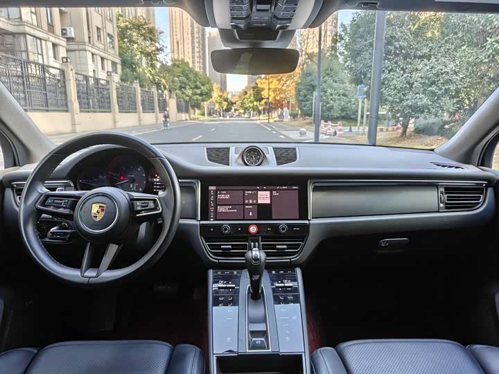 Фото 11 - Porsche Macan