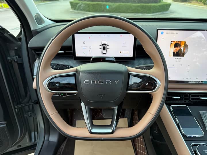 Фото 18 - Chery Tiggo 8L