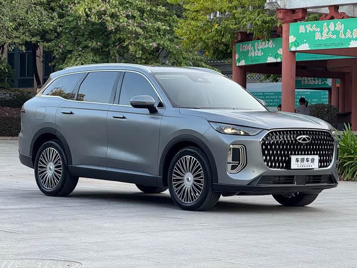 Фото 3 - Chery Tiggo 8L