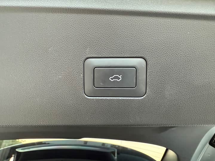 Фото 36 - Chery Tiggo 8L