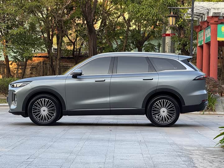 Фото 5 - Chery Tiggo 8L