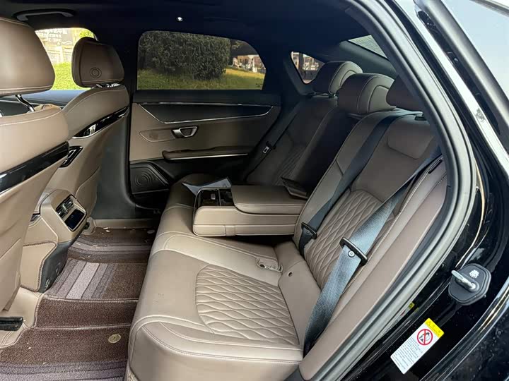 Фото 10 - BYD Han