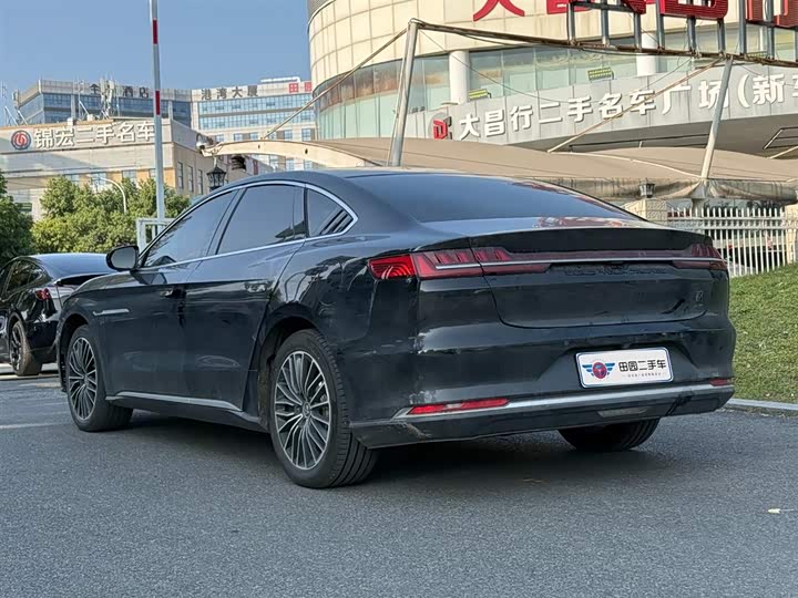 Фото 4 - BYD Han