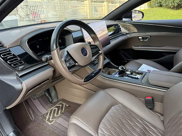 Фото 7 - BYD Han