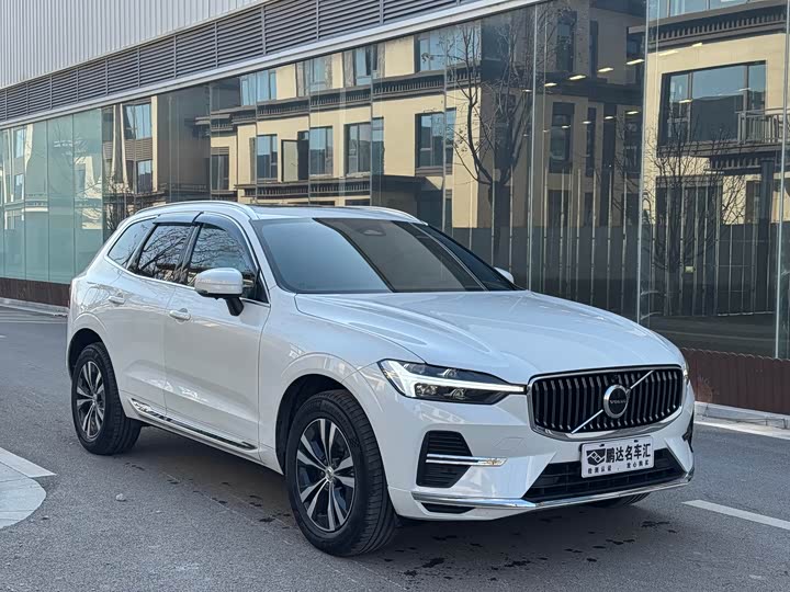 Фото 3 - Volvo XC60