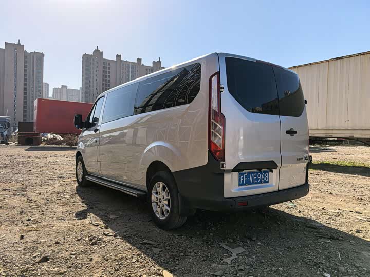 Фото 7 - Ford Transit