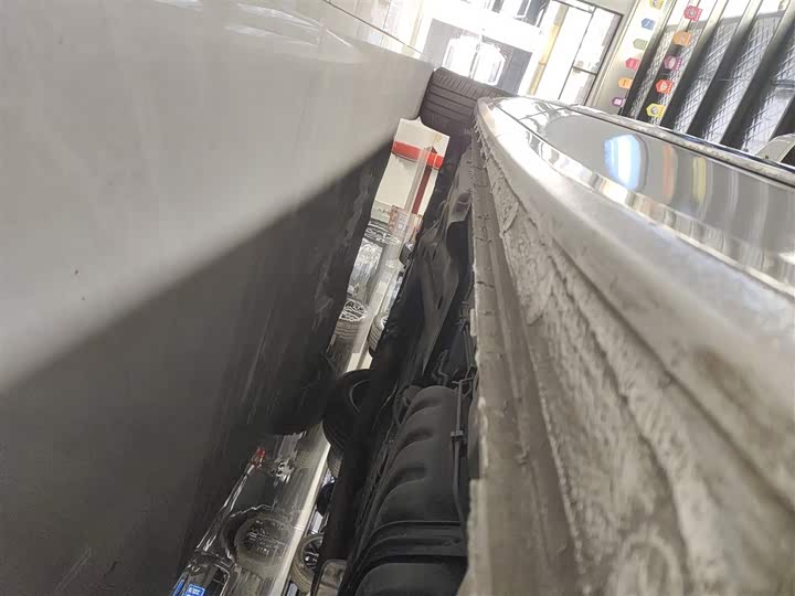 Фото 22 - Buick GL8 ES