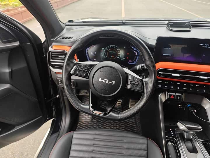 Фото 11 - Kia Sportage GT-line