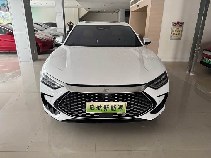 Фото 2 - BYD Han