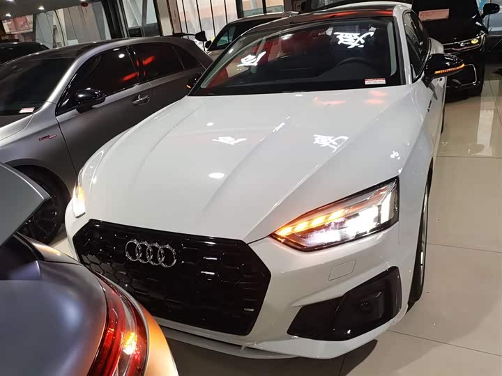 Фото 3 - Audi A5