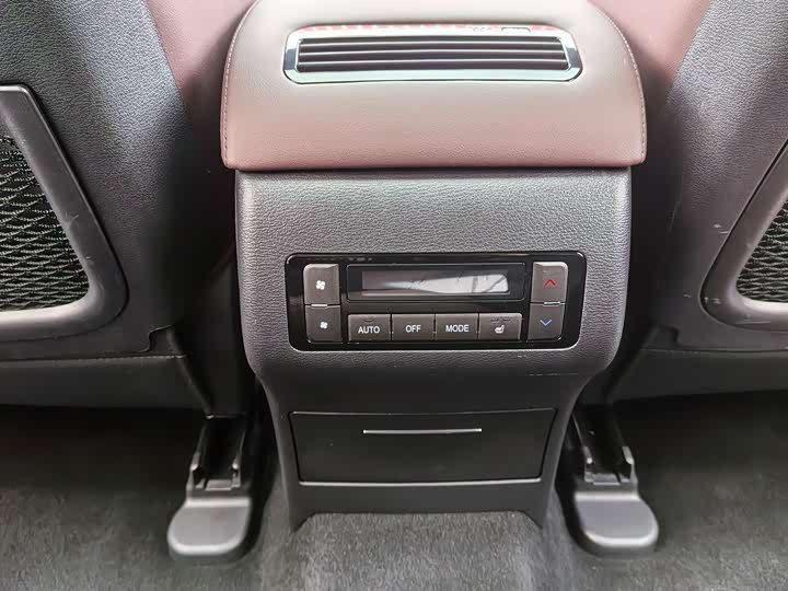 Фото 15 - Haval H9