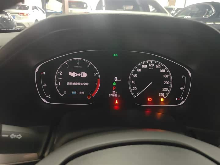 Фото 12 - Honda Accord