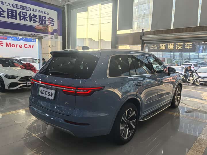 Фото 6 - LiXiang One