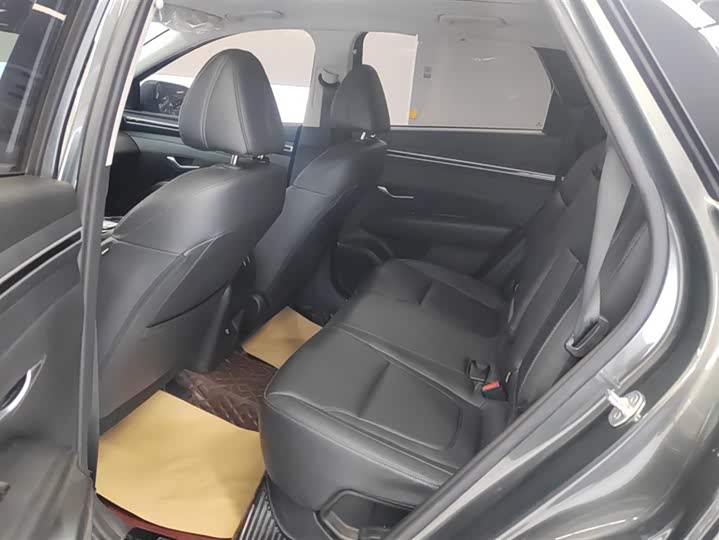 Фото 11 - Hyundai Tucson L