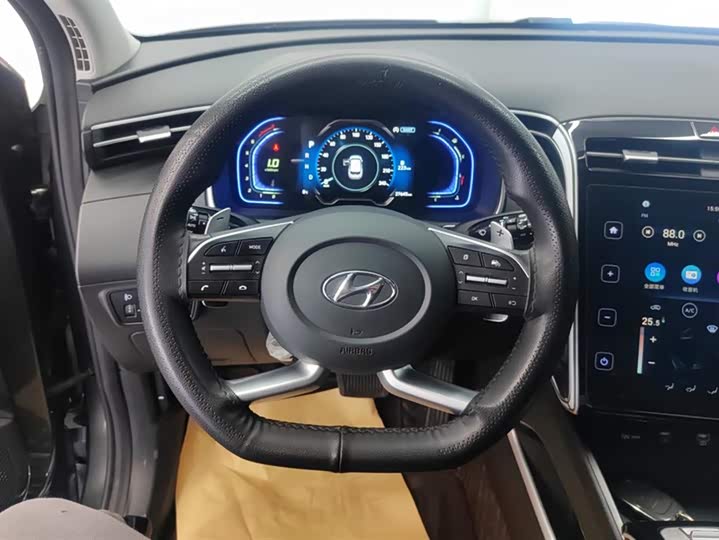 Фото 15 - Hyundai Tucson L