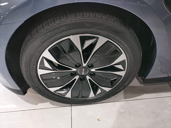 Фото 22 - BYD Seal