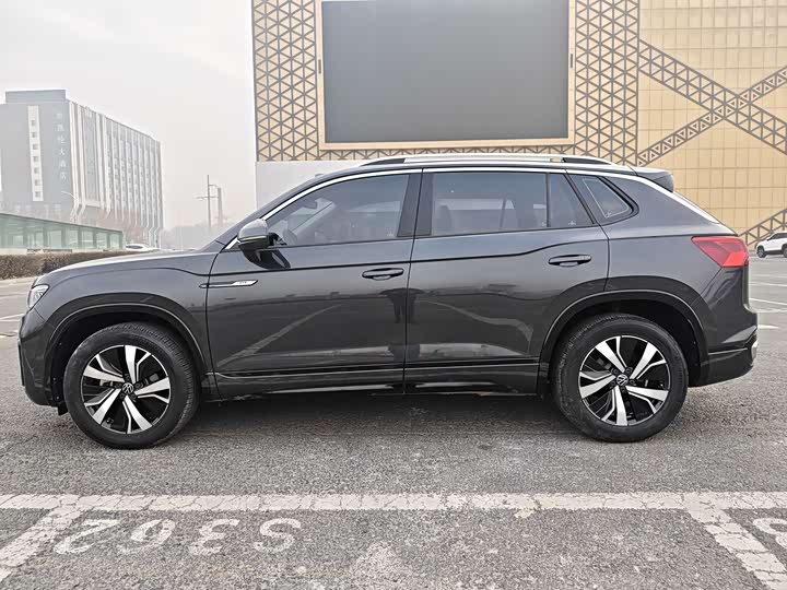 Фото 7 - Volkswagen Tayron GTE Hybrid