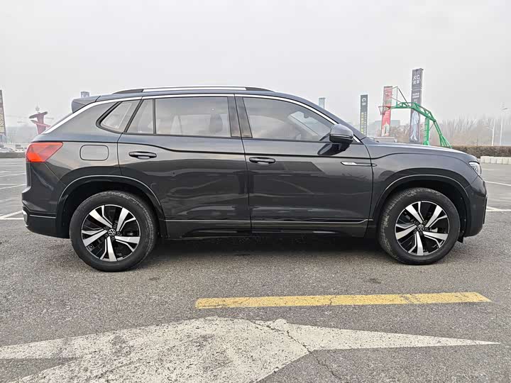 Фото 9 - Volkswagen Tayron GTE Hybrid