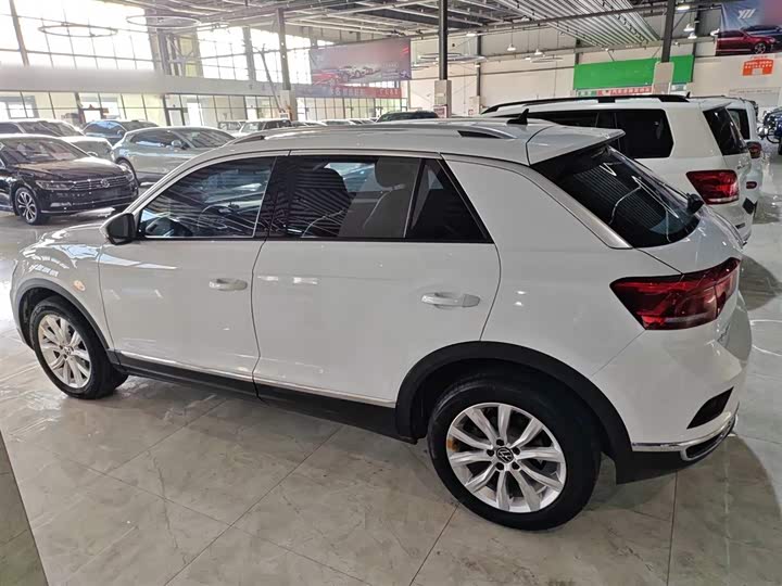 Фото 5 - Volkswagen T-Roc