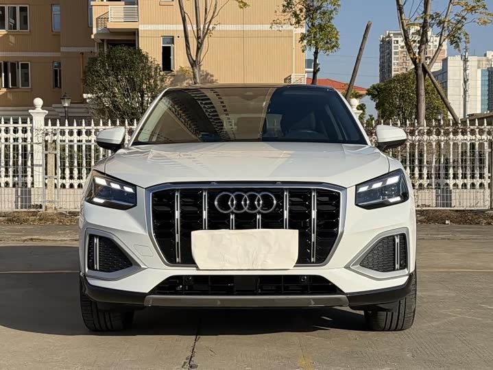 Фото 4 - Audi Q2L
