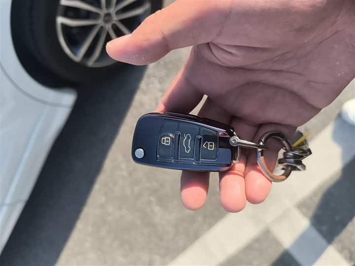 Фото 9 - Audi Q3