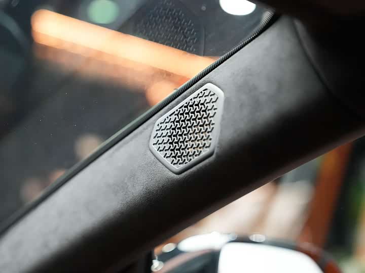 Фото 26 - Lamborghini Urus