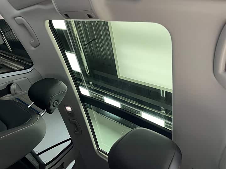 Фото 9 - Volkswagen Tayron