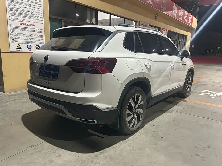 Фото 10 - Volkswagen Tayron