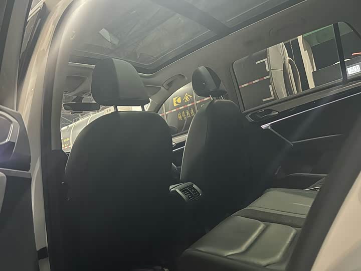 Фото 5 - Volkswagen Tayron