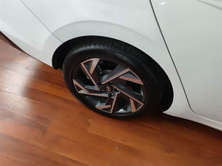 Фото 26 - Hyundai Elantra N line