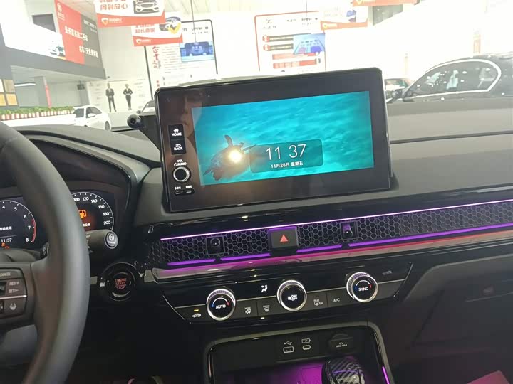 Фото 13 - Honda CR-V