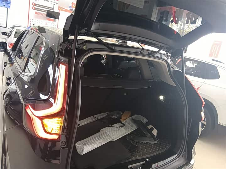 Фото 19 - Honda CR-V