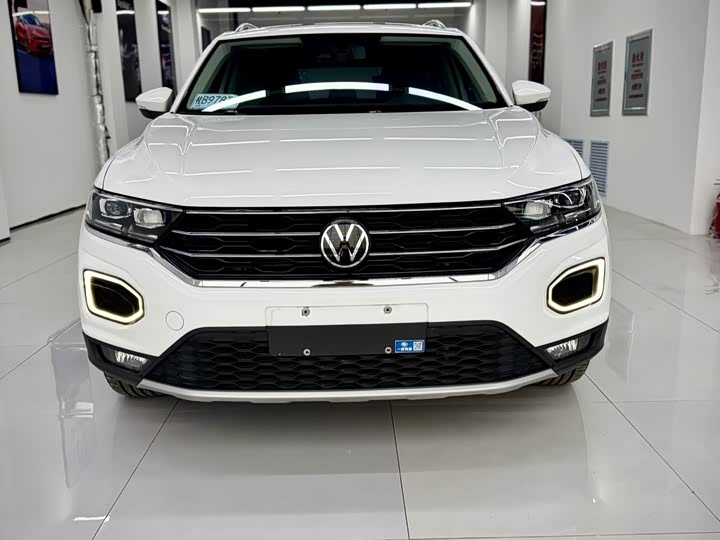 Фото 2 - Volkswagen T-Roc