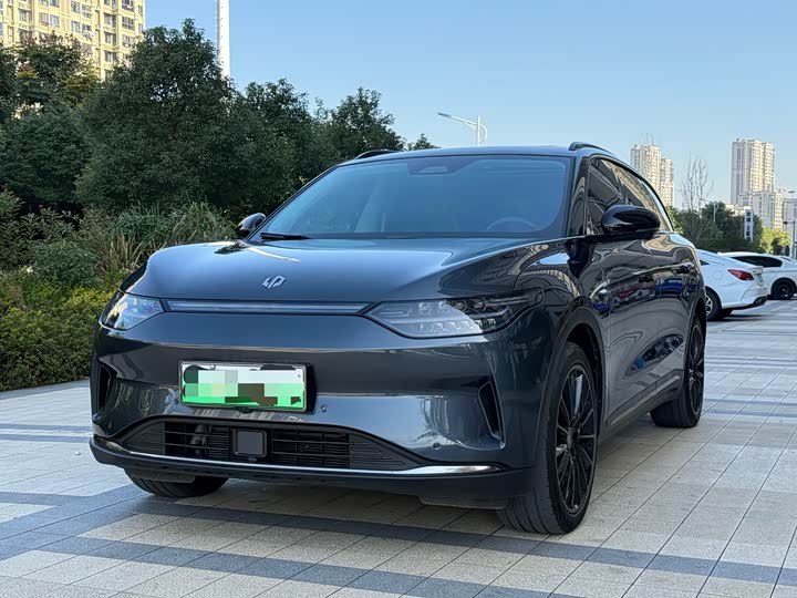 Фото 1 - Leapmotor C11