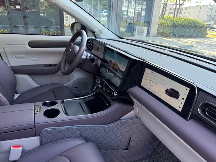 Фото 11 - Leapmotor C11