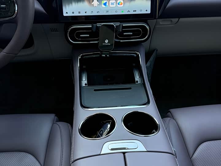 Фото 6 - Leapmotor C11