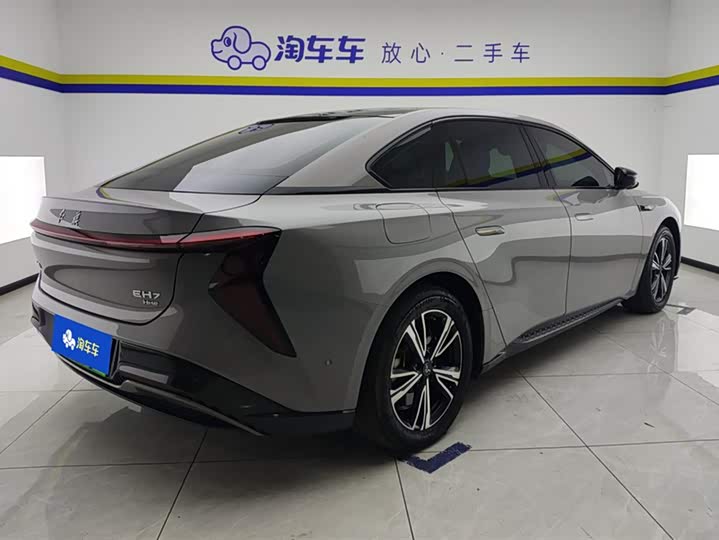 Фото 3 - Hongqi EH7