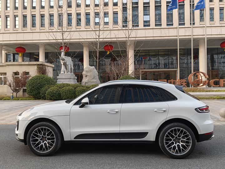 Фото 7 - Porsche Macan