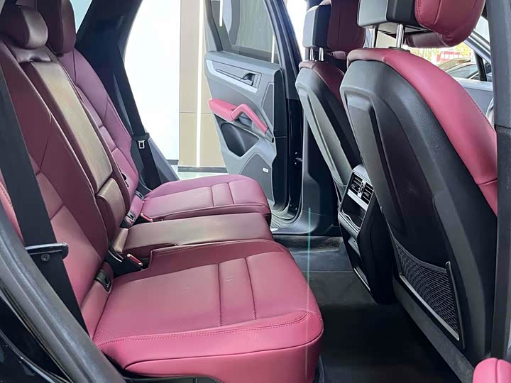 Фото 11 - Porsche Cayenne