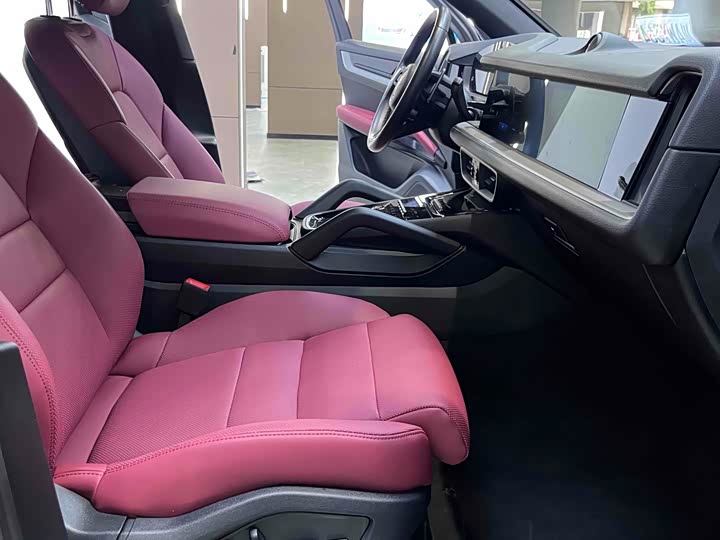 Фото 7 - Porsche Cayenne