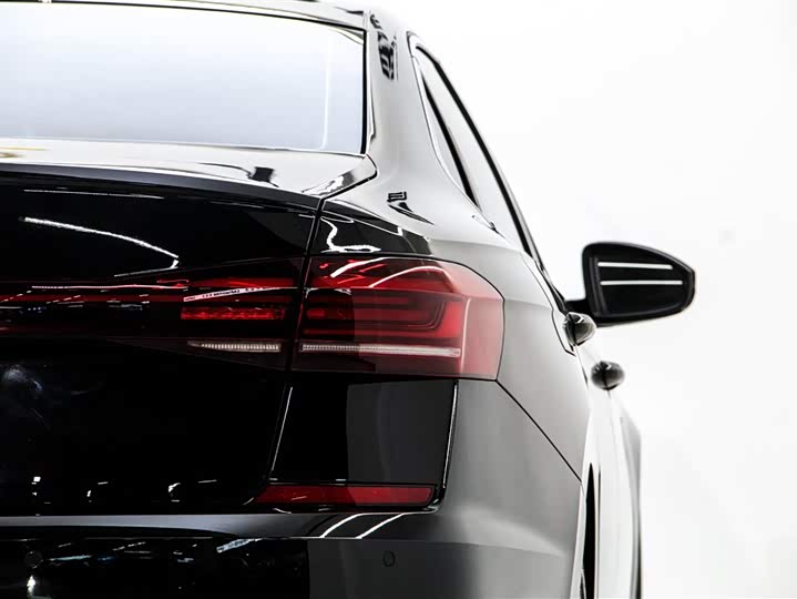 Фото 10 - Volkswagen Passat