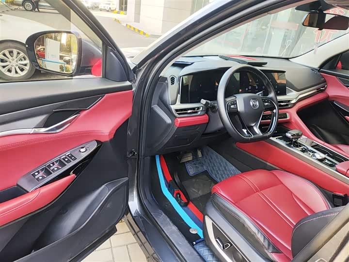 Фото 16 - Changan CS75 Plus